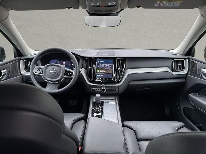 Gebraucht Volvo XC60 Plus 250 PS (183 kW) 2025 Andere SUV