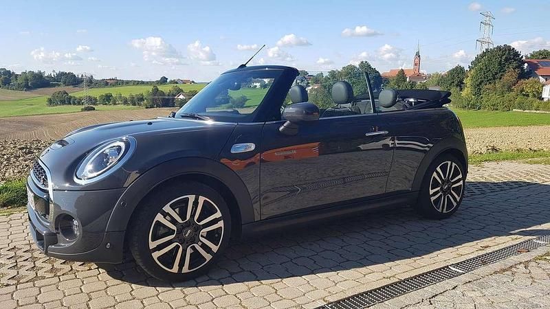 Grau Gebraucht 2021 Mini Cooper S Cabriolet Cabrio | 26.100 € (Guter Preis) - Bild 1/3