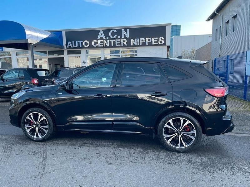 Gebraucht Ford Kuga ST-Line X 152 PS (111 kW) 2022 Schwarz SUV