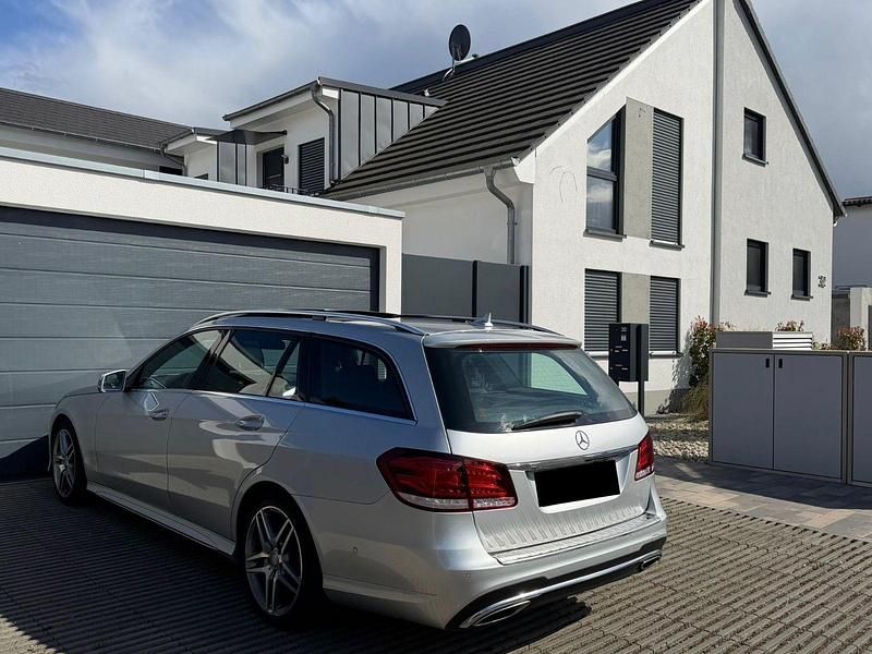 Gebraucht Mercedes E400 Sport 333 PS (244 kW) 2016 Silber Kombi