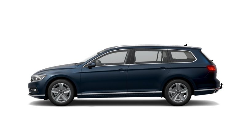 Gebraucht VW Passat Elegance 150 PS (110 kW) 2023 Andere farbe Kombi