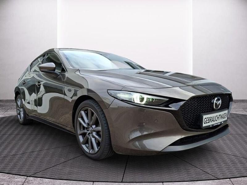 Gebraucht Mazda 3 Selection 150 PS (110 kW) 2021 Silber (titanium flash) Limousine