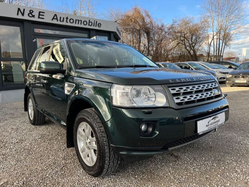 Grün Gebraucht 2011 Land Rover Freelander 2 SE SUV | 9.990 € (Fairer Preis) - Bild 1/4