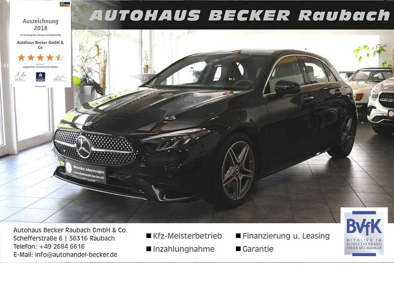 Schwarz Gebraucht 2024 Mercedes A200 Advanced Plus Limousine | 32.890 € (Etwas zu teuer) - Bild 1/4
