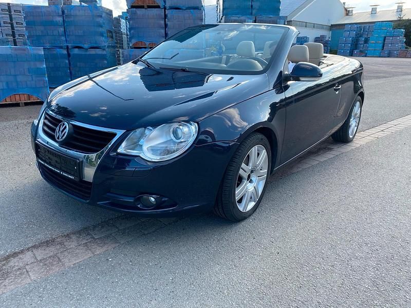 Blau Gebraucht 2006 VW Eos Cabrio | 4.300 € (Etwas zu teuer) - Bild 1/4