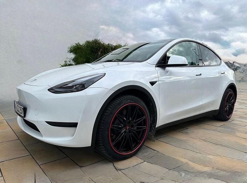 Gebraucht Tesla Model Y RWD 188 kW (256 PS) 2023 Weiß SUV