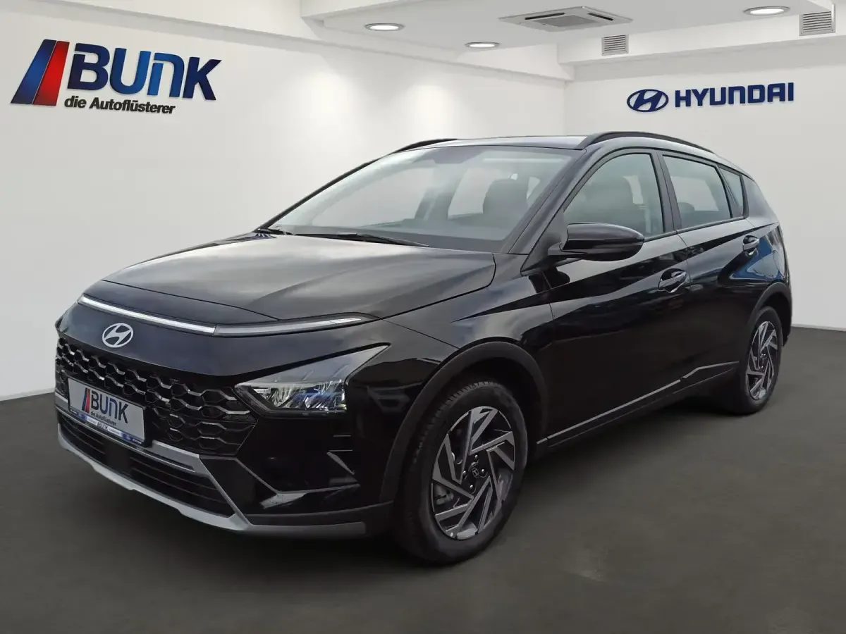 Gebraucht Hyundai Bayon Trend 101 PS (74 kW) 2025 SUV