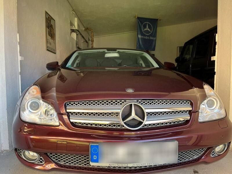Rot Gebraucht 2009 Mercedes CLS350 Coupé | 14.500 € (Guter Preis) - Bild 1/4
