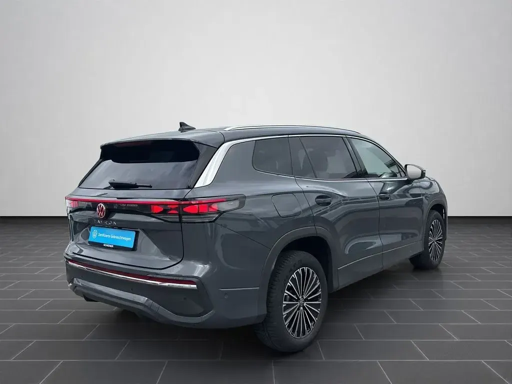 Gebraucht VW Tayron Elegance 193 PS (141 kW) 2025 Delfingrau metallic (metallic) SUV