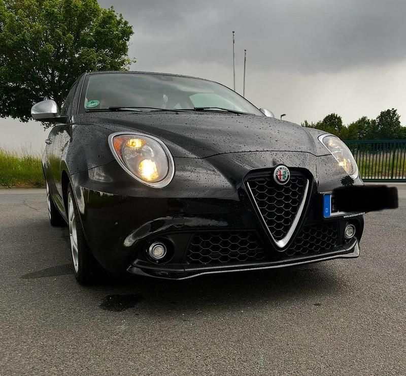 Schwarz Gebraucht 2014 Alfa Romeo MiTo Turismo Kleinwagen | 5.599 € - Bild 1/4
