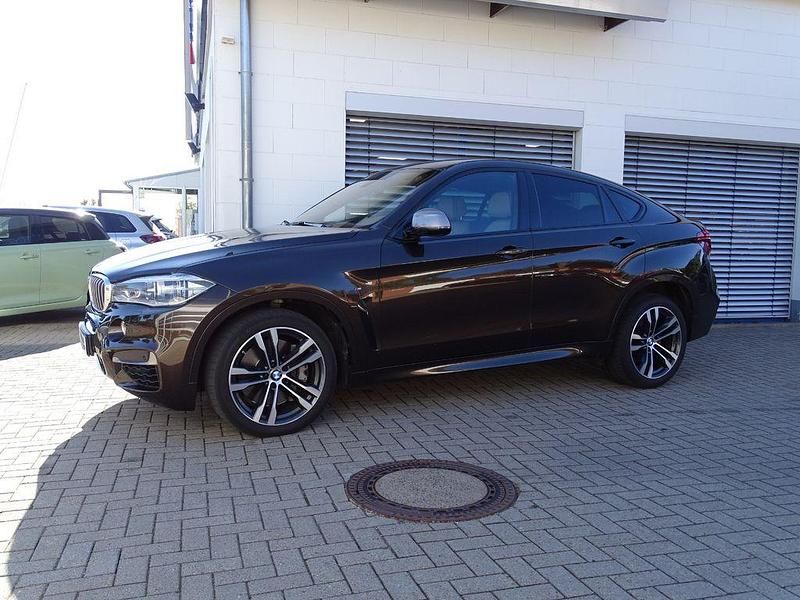 Braun Gebraucht 2018 BMW X6 M50 Sport Line SUV | 46.500 € (Etwas zu teuer) - Bild 1/4