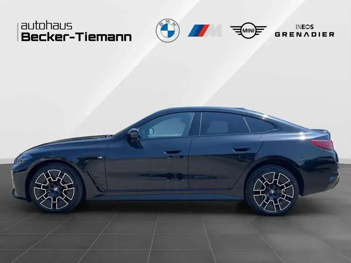 Gebraucht BMW i4 Exclusive 250 kW (340 PS) 2026 Saphirschwarz Limousine