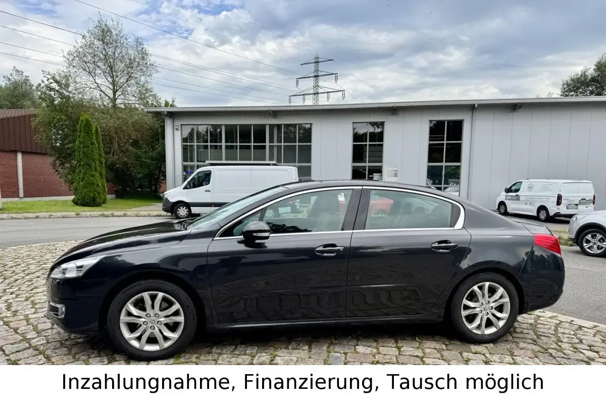 Gebraucht Peugeot 508 Allure 156 PS (114 kW) 2011 Grau Limousine