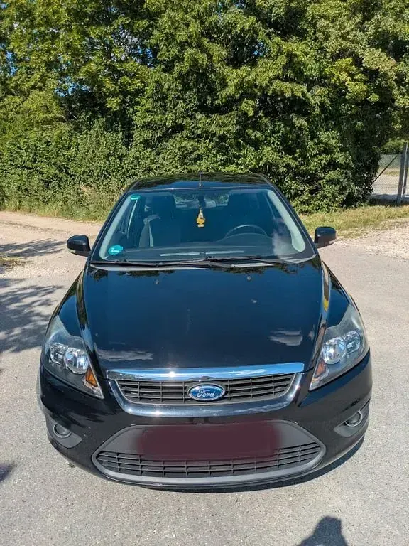 Gebraucht Ford Focus Sport 101 PS (74 kW) 2010 Schwarz Limousine