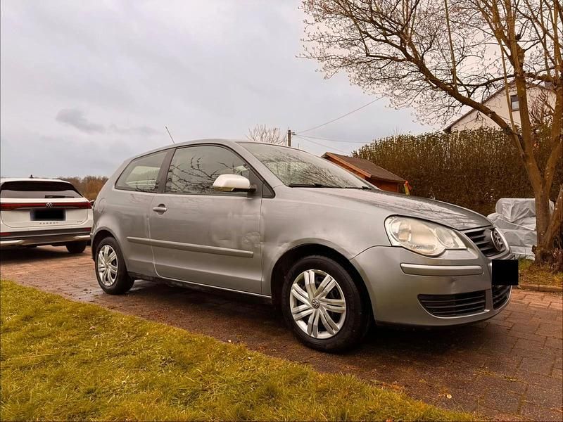 Occasion VW Polo Basis 75 ch (55 kW) 2005 Argent Citadine