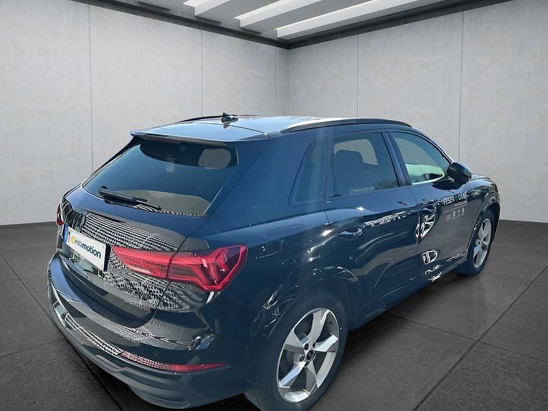 Gebraucht Audi Q3 S-Line 150 PS (110 kW) 2025 Schwarz SUV