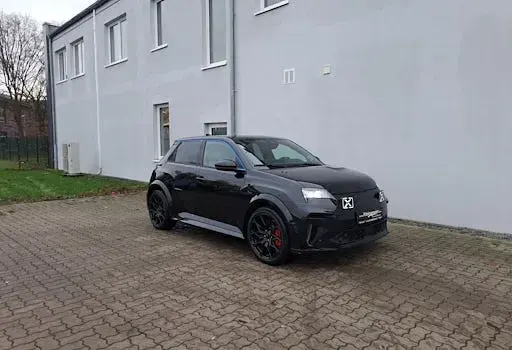Usata Alpine A290 160 kW (218 CV) 2026 Nero Utilitaria