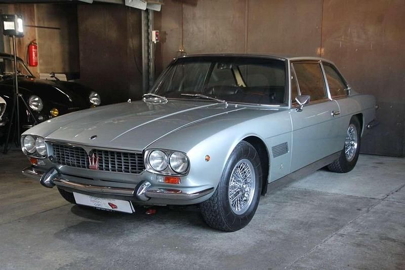 Argento Gebraucht 1970 Maserati Mexico Coupé | 125.900 € - Bild 1/4