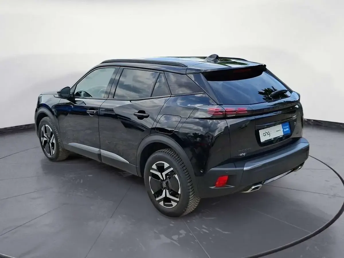 Gebraucht Peugeot 2008 GT 131 PS (96 kW) 2024 Schwarz SUV