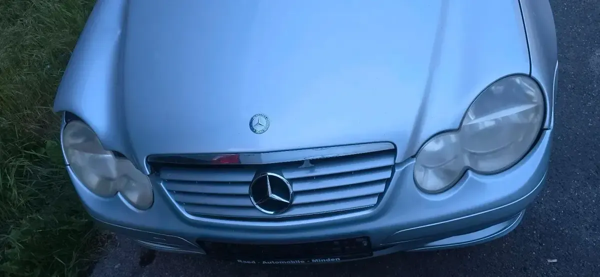 Gebraucht Mercedes C200 122 PS (89 kW) 2005 Grau Coupé