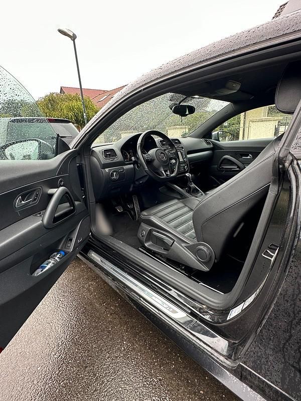 Gebraucht VW Scirocco R 265 PS (194 kW) 2011 Schwarz Coupé