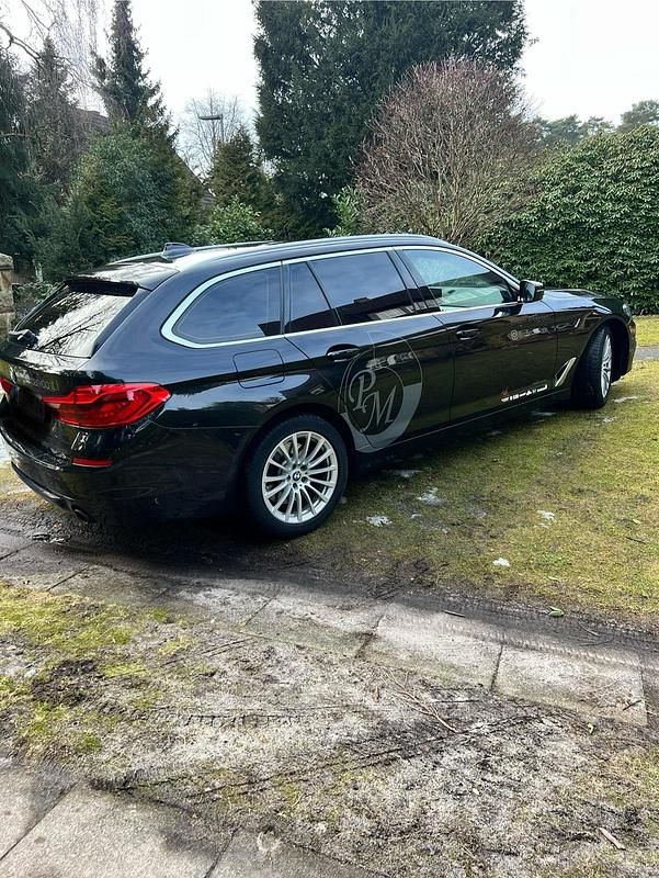 Gebraucht BMW 530 265 PS (194 kW) 2019 Schwarz Kombi