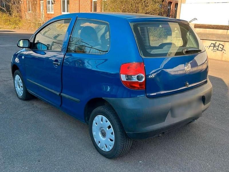 Gebraucht VW Fox 55 PS (40 kW) 2006 Blau Kleinwagen