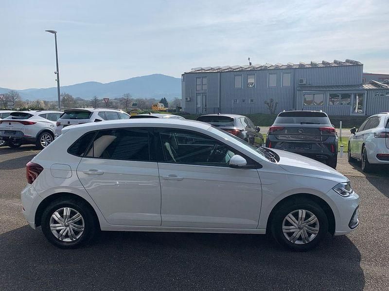 Gebraucht VW Polo Life 95 PS (69 kW) 2021 Weiß Kleinwagen