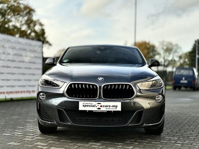 Gebraucht BMW X2 Sport Line 140 PS (102 kW) 2019 Grau metallic SUV