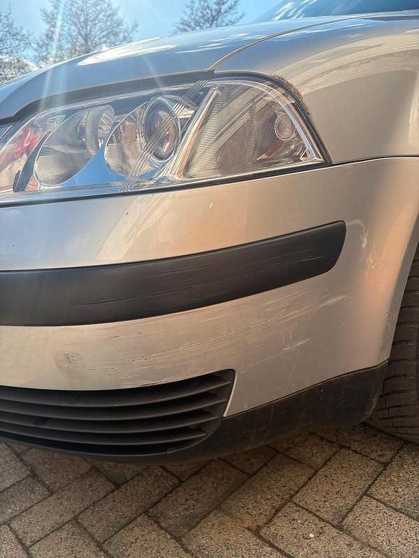 Usata VW Passat 131 CV (96 kW) 2003 Argento Station wagon