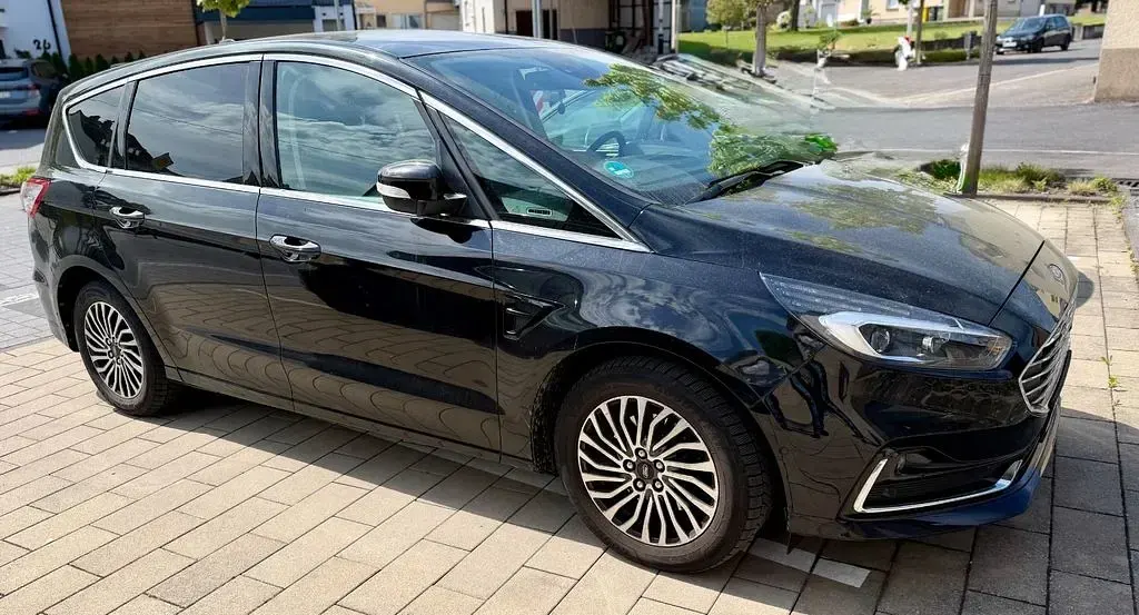 Usata Ford S-MAX Titanium 190 CV (139 kW) 2020 Nero Monovolume