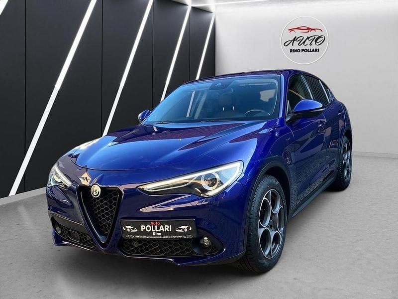 Blau Gebraucht 2020 Alfa Romeo Stelvio Sprint SUV | 19.000 € (Guter Preis) - Bild 1/4