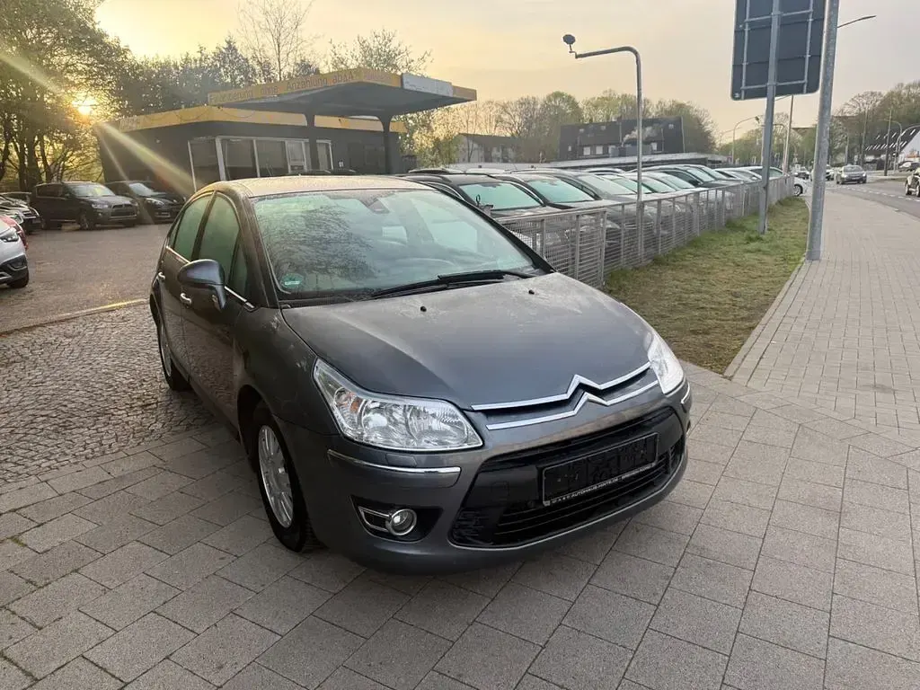 Gebraucht Citroën C4 Exclusive 109 PS (80 kW) 2009 Grau Limousine