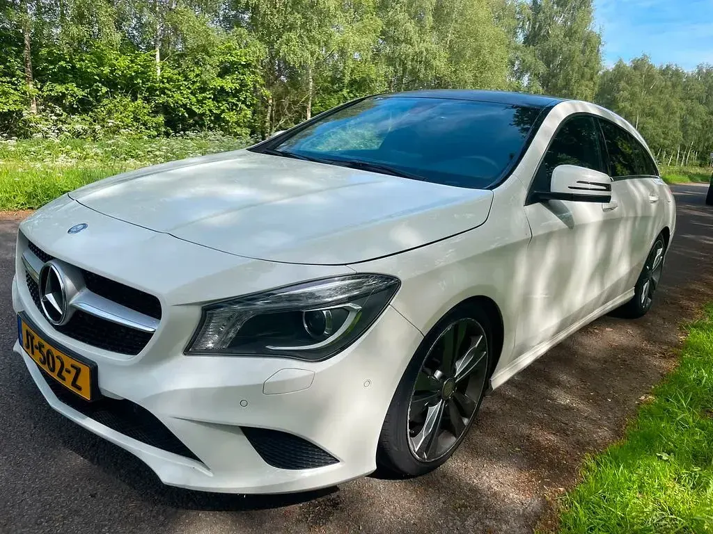Gebraucht Mercedes CLA200 Shooting Brake Edition 136 PS (100 kW) 2016 Weiß Kombi