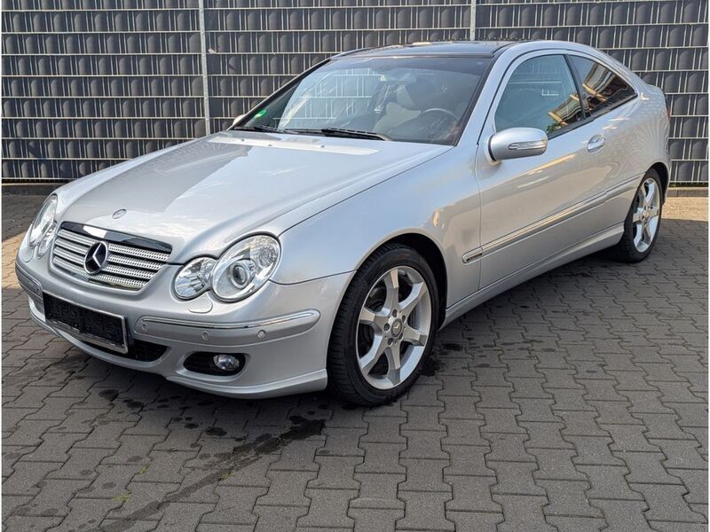 Silber Gebraucht 2006 Mercedes C180 Sport Edition | 5.850 € (Teuer) - Bild 1/4
