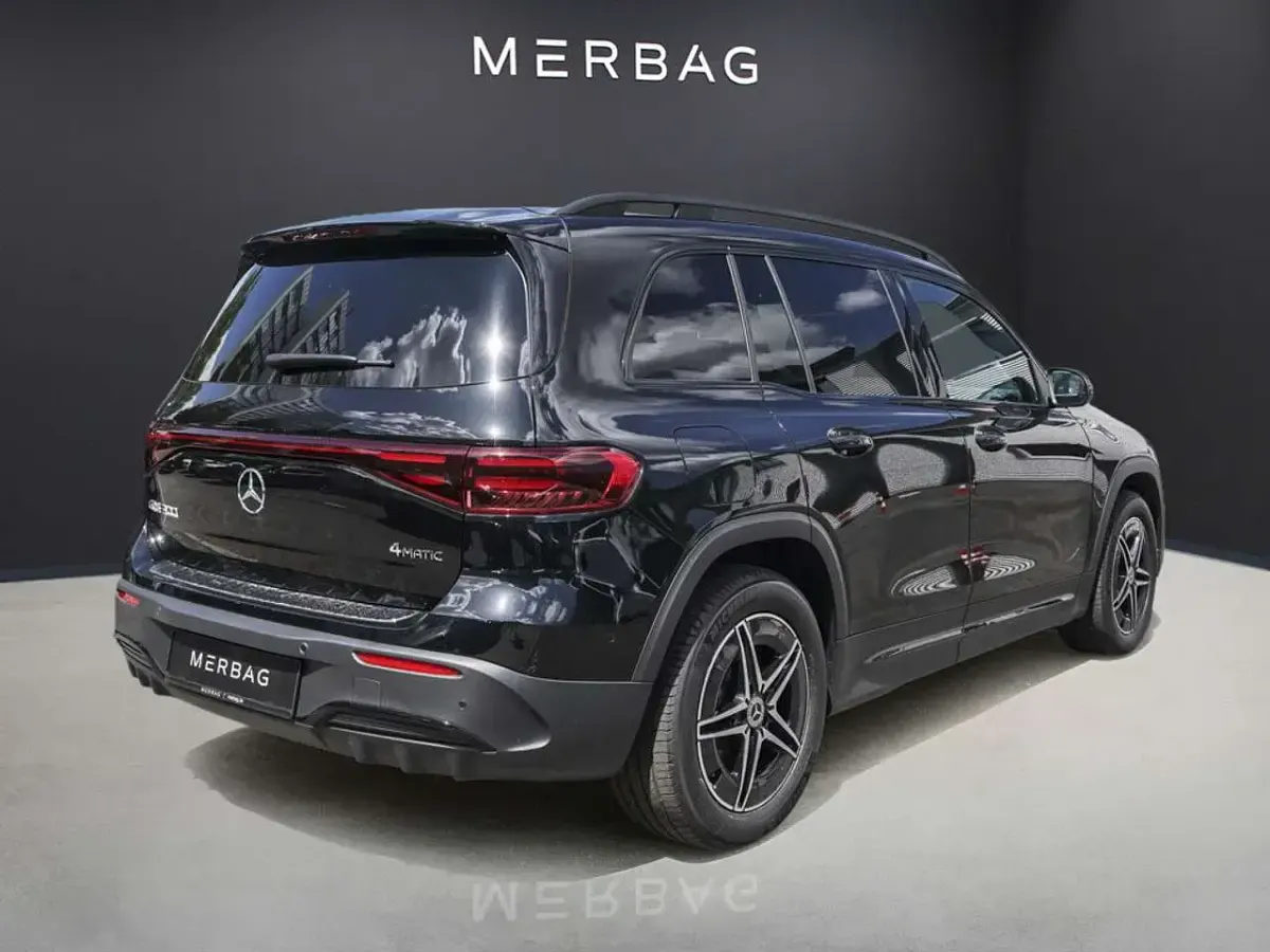 Gebraucht Mercedes EQB300 AMG line 167 kW (228 PS) 2024 lack kosmosschwarz SUV