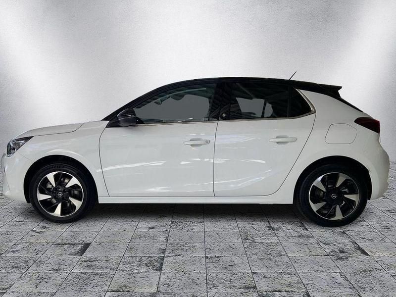 Usata Opel Corsa-e Elegance 100 kW (136 CV) 2023 Bianco Utilitaria