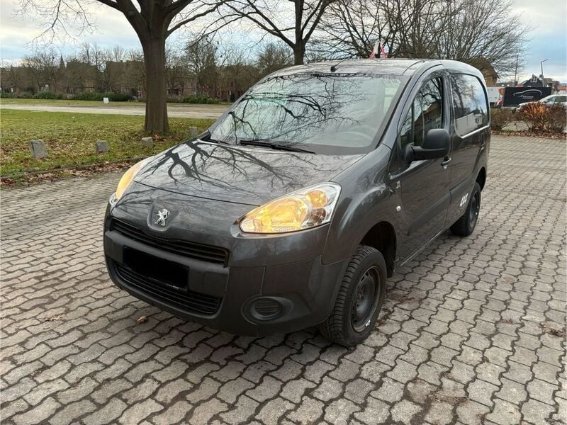 Gebraucht Peugeot Partner Comfort 90 PS (66 kW) 2014 Grau Van / Kleinbus