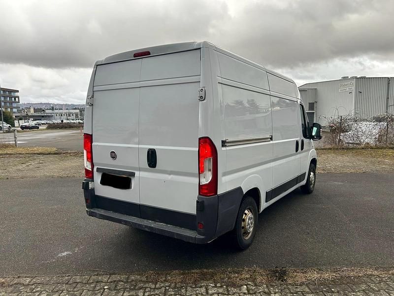 Gebraucht Fiat Ducato 130 PS (95 kW) 2014 Weiß Van