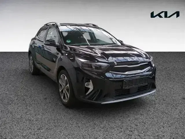 Gebraucht Kia Stonic Spirit 101 PS (74 kW) 2025 Schwarz SUV