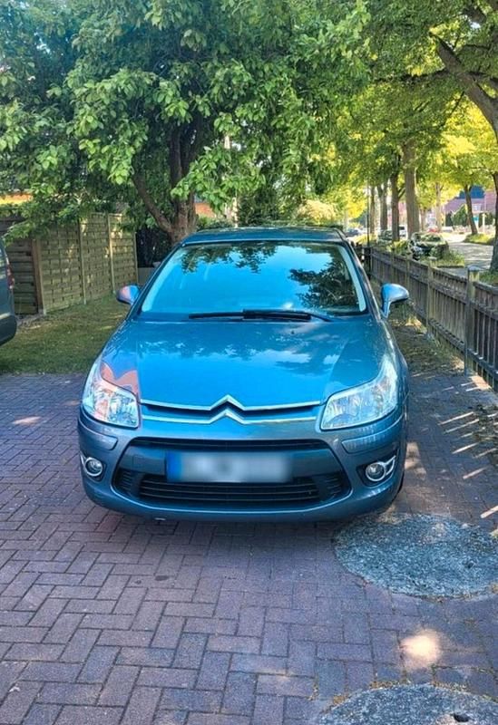 Grau Gebraucht 2009 Citroën C4 Limousine | 2.450 € (Fairer Preis) - Bild 1/4