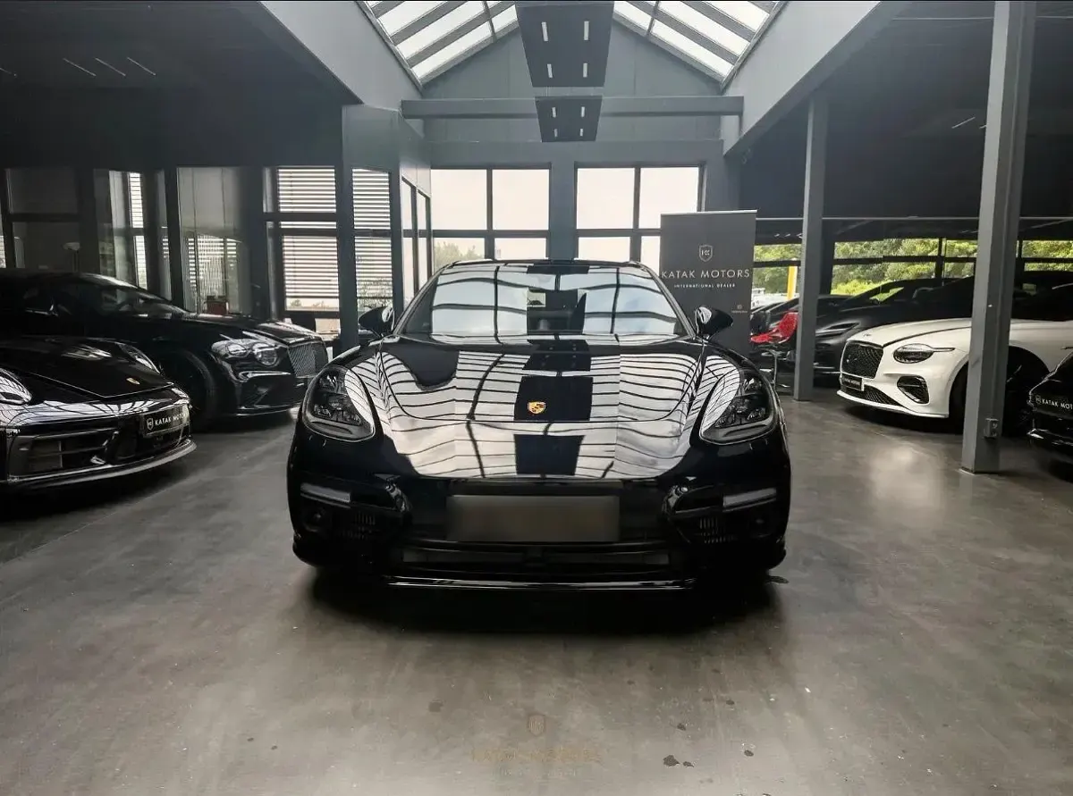 Gebraucht Porsche Panamera Turbo S E-Hybrid 680 PS (500 kW) 2018 Schwarz Kleinwagen