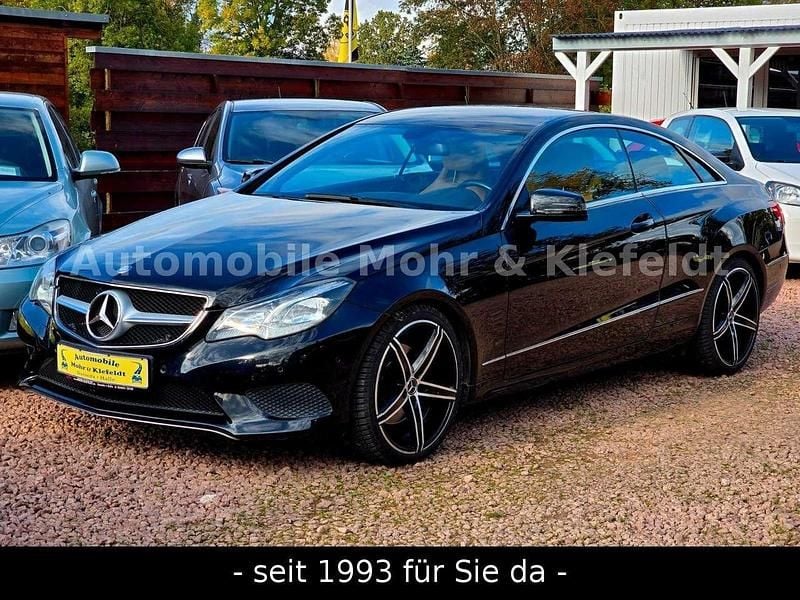 Schwarz Gebraucht 2013 Mercedes E250 Coupé | 17.999 € (Fairer Preis) - Bild 1/4