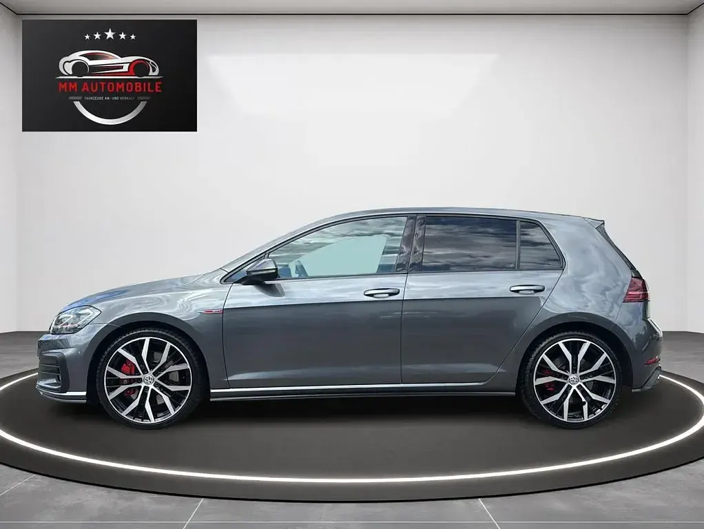 Gebraucht VW Golf VII Sport 245 PS (180 kW) 2019 Grau Limousine