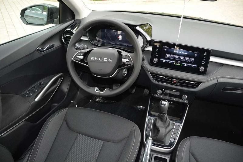 Neu Skoda Fabia Dynamic 116 PS (85 kW) 2026 Smokey diamond silber metallic Kleinwagen