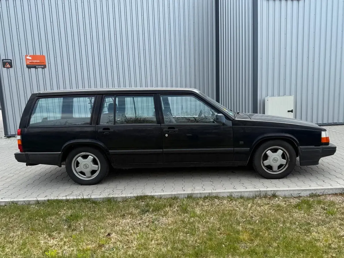 Occasion Volvo 940 165 ch (121 kW) 1991 Noir Break