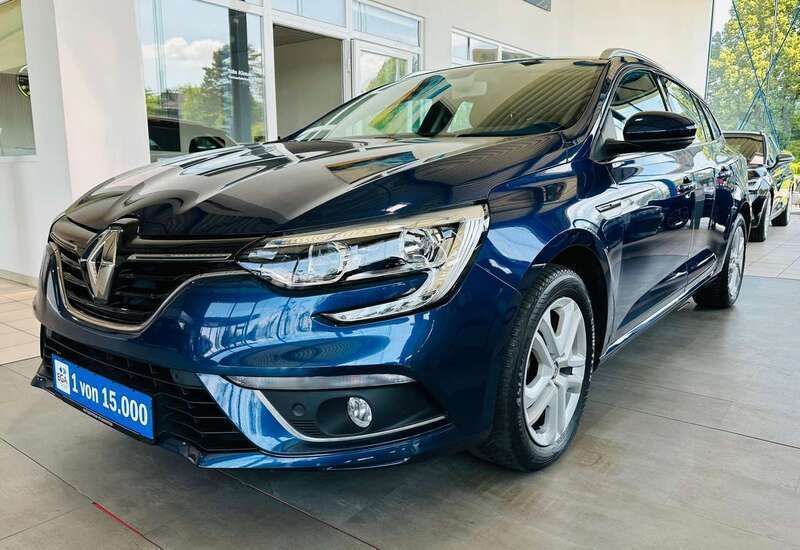 Blau cosmos Gebraucht 2020 Renault Mégane GrandTour Business Kombi | 17.870 € (Fairer Preis) - Bild 1/4
