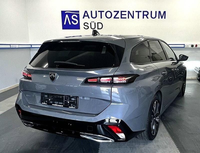 Gebraucht Peugeot 308 Allure 131 PS (96 kW) 2024 Grau Kombi