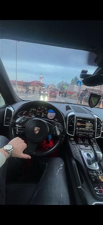 Gebraucht Porsche Cayenne 245 PS (180 kW) 2013 Schwarz SUV