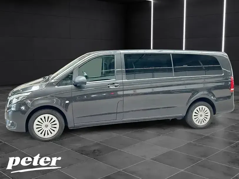 Gebraucht Mercedes Vito 237 PS (174 kW) 2021 Graphitgrau metallic Van